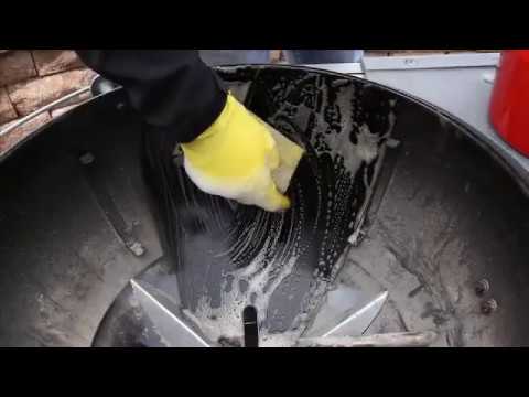 How To Clean Your Charcoal Grill | Weber Grills